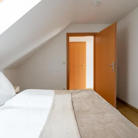 Farawayhomes #6 Štýrský Hradec