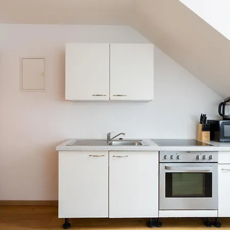 Apartment Farawayhomes #6 *