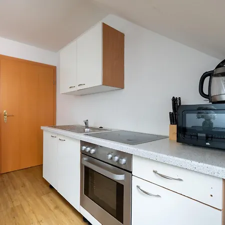 Farawayhomes #6 Apartment